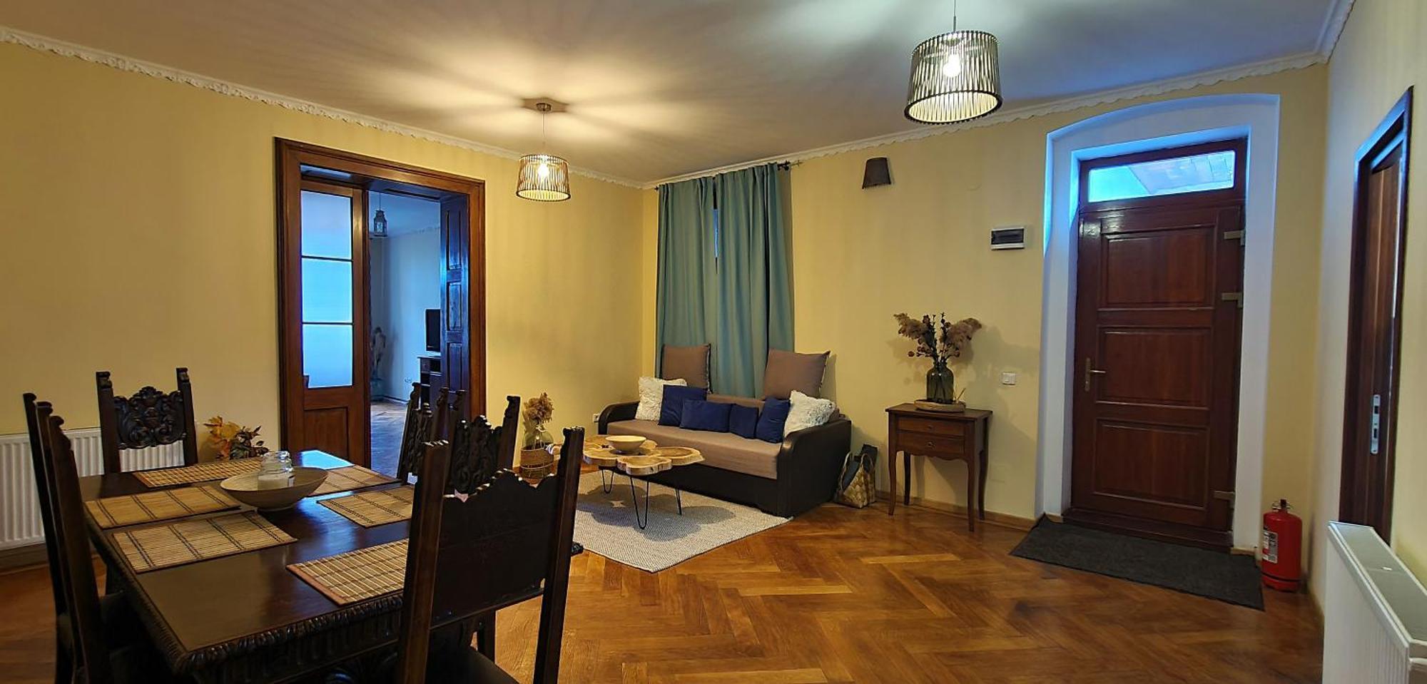 Apartament Schei